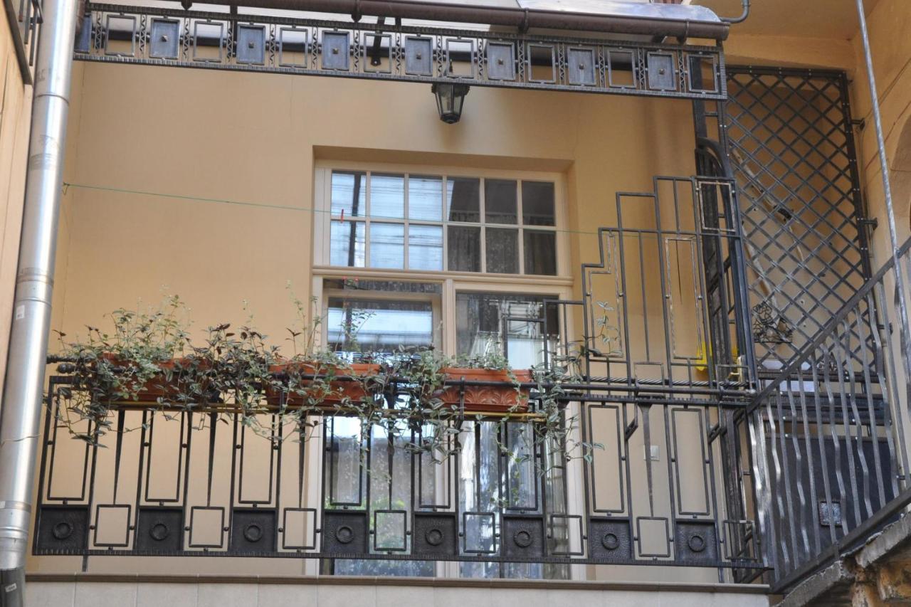 Apartments In Lviv Center المظهر الخارجي الصورة